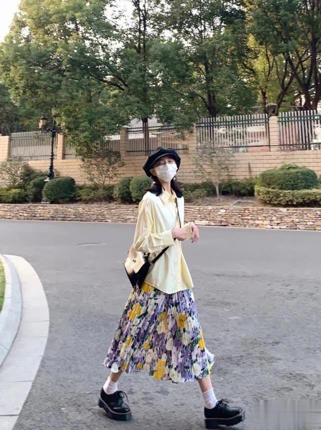 春天漂亮衣服太多了！10套日常穿衣模板每天美得不重样(图4)